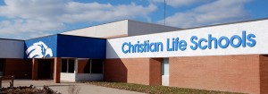 Illinois - Trường Trung Học Ngoại Trú Christian Life School - USA