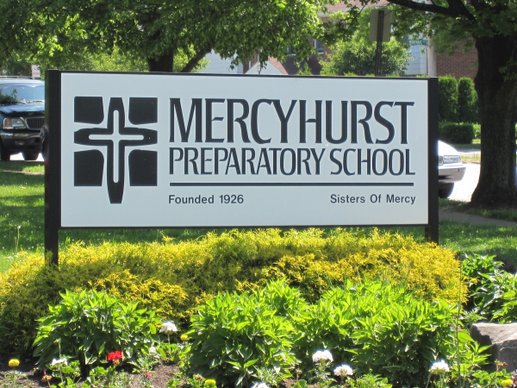 Pennsylvania - Trường Trung Học Nội Trú Mercyhurst Preparatory School - USA