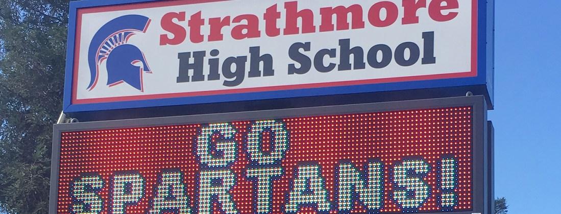 Trường Trung Học Strathmore High School – Strathmore, Alberta, Canada
