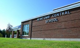 New York - Trường Trung Học Công Lập Newcomb Central School District - USA